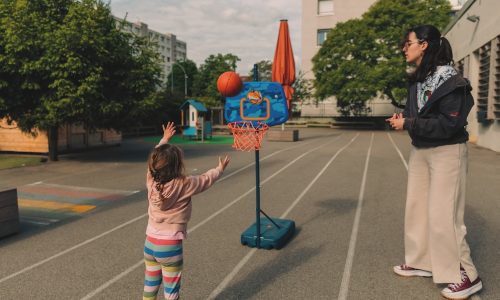 23/04/2025

Activités proposées par ASUL (association sportive universitaire lyonnaise/Villeurbanne) au groupe scolaire Edouard Herriot. 

©Lucas Frangella/Ville de Villeurbanne